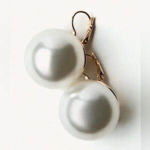 NWOT Zara Drop Earrings with Large Pearl